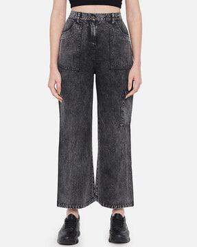 solid front inserted pocket flared pant