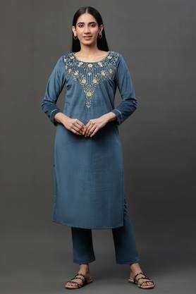 solid knee length polyester knitted women's kurta and pants set - blue