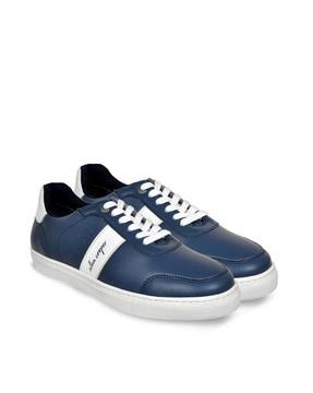 solid lace-up  casual shoes
