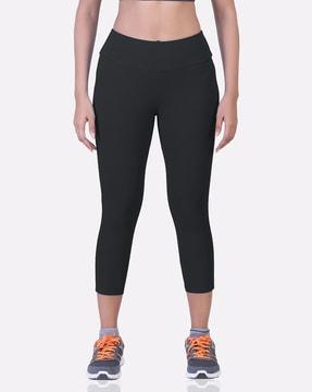 solid mid-calf length capri pant