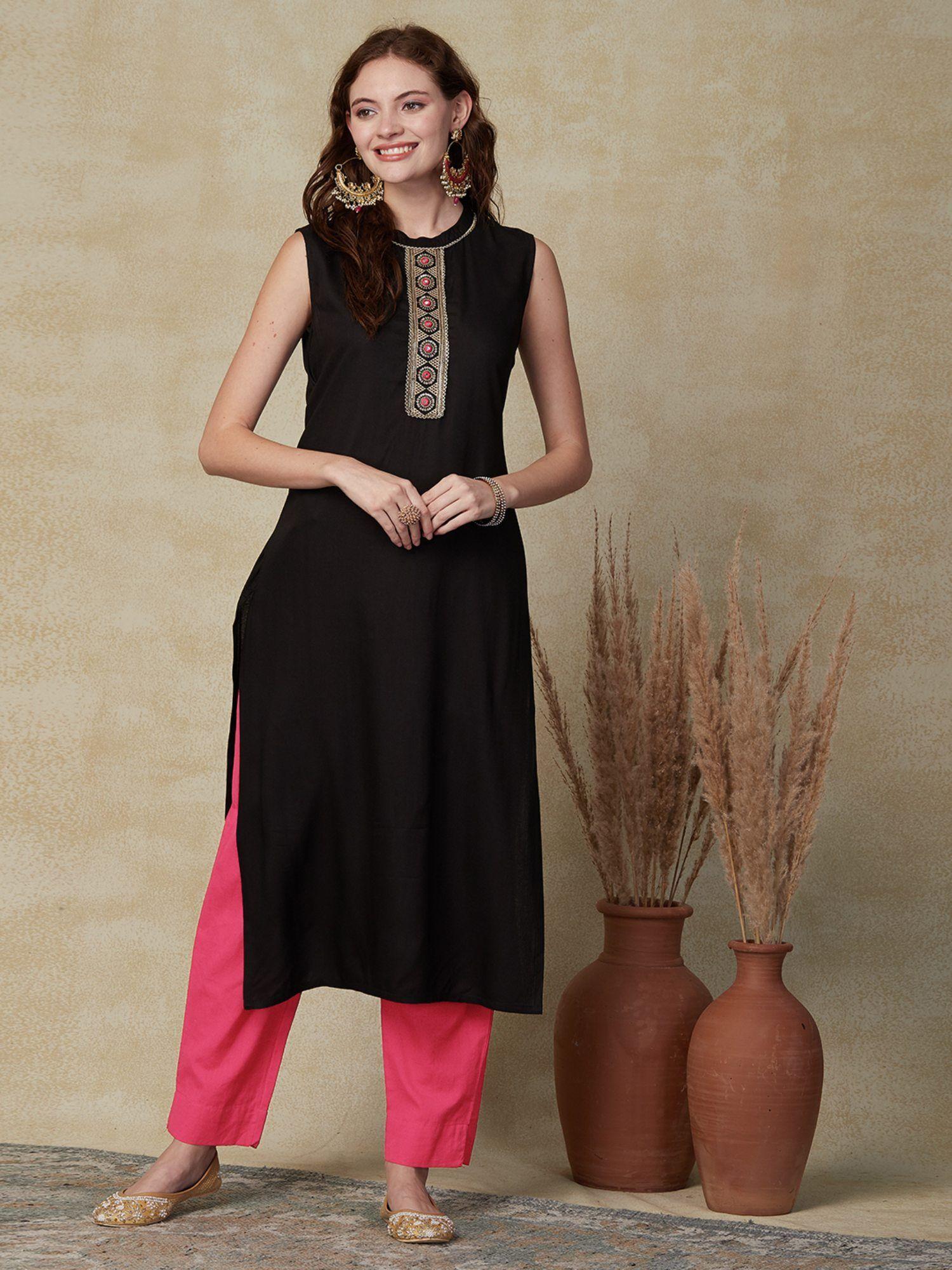 solid mirror, zari & lace embroidered kurta black