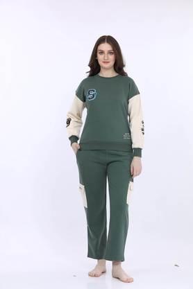 solid polyester regular fit women's track pants - green