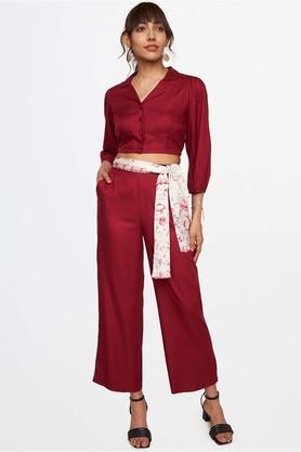 solid polyester v neck women's crop shirt-pant set - wine