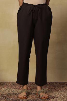 solid regular fit cotton blend women's casual wear pants - brown