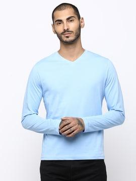 solid regular fit v-neck t-shirt