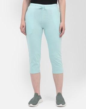 solid relaxed fit capris