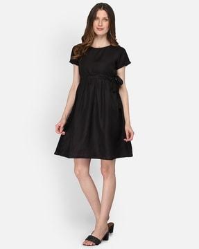 solid round-neck a-line dress