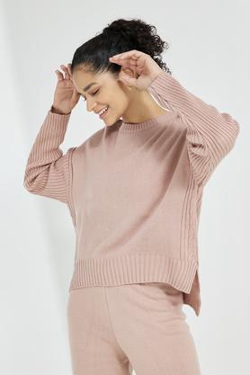 solid round neck acrylic women's pullover - blush