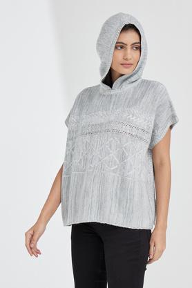 solid round neck blended women's pullover - grey