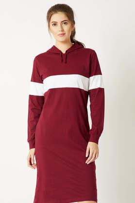 solid round neck cotton women's knee length dress - maroon