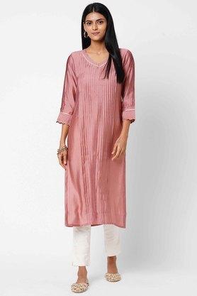 solid silk blend v-neck women's calf length kurta - pink