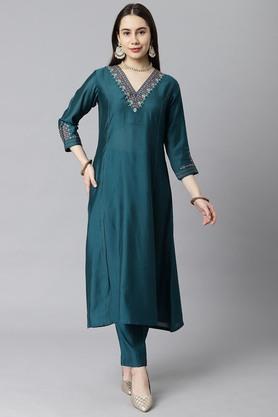 solid silk blend v neck womens kurta - blue