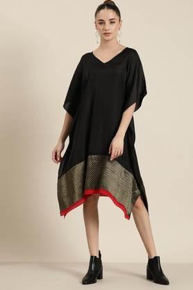 solid silk v-neck women's kaftan - black