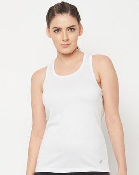 solid sleeveless t-shirt