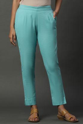 solid slim fit blended fabric women's casual wear trousers - blue