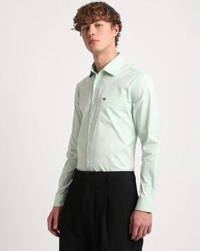 solid slim fit shirt