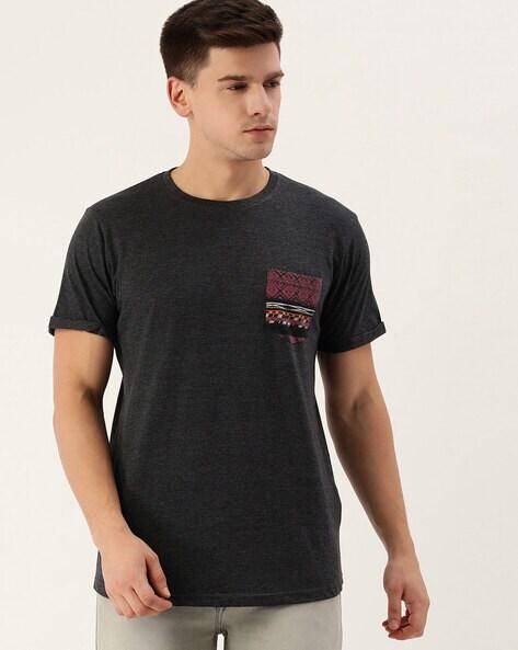 solid t-shirt with patch pocket