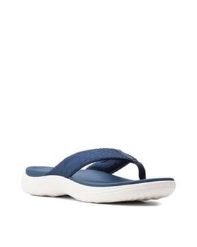 solid t-strap flip-flops