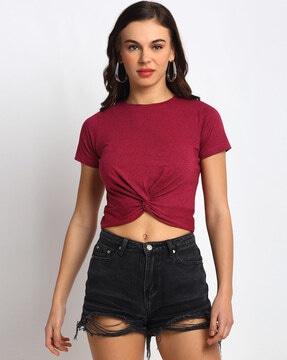 solid top with knot detail