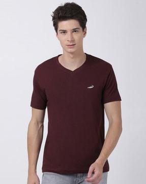 solid v-neck t-shirt