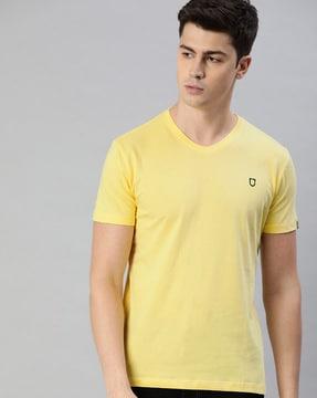 solid v-neck t-shirt