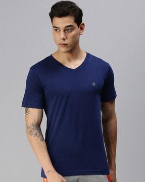 solid v-neck t-shirt