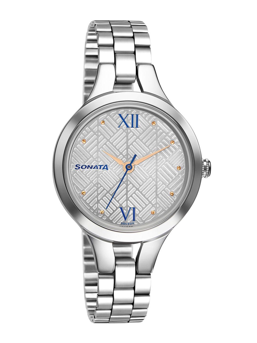 sonata women silver-toned analogue watch 8151sm06