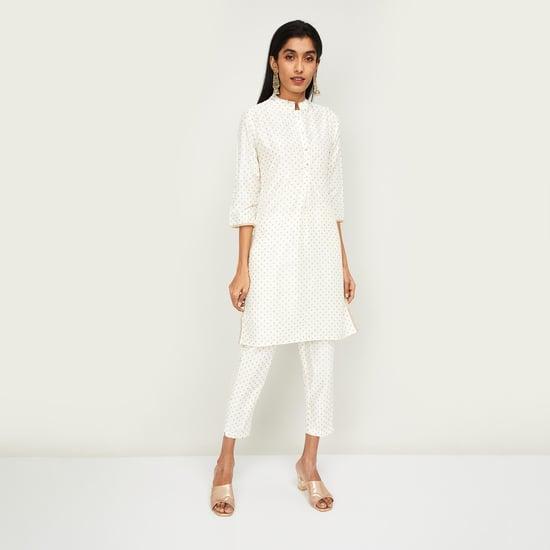 span women printed kurta with straight pants