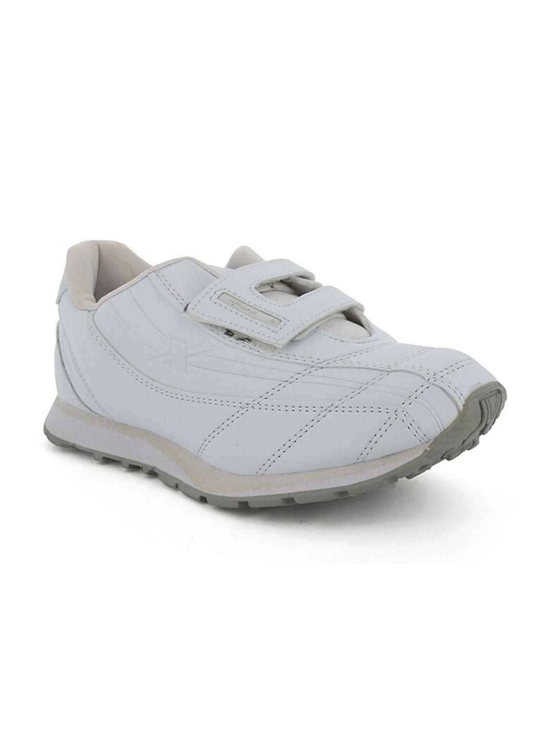 sparx boys white running shoes