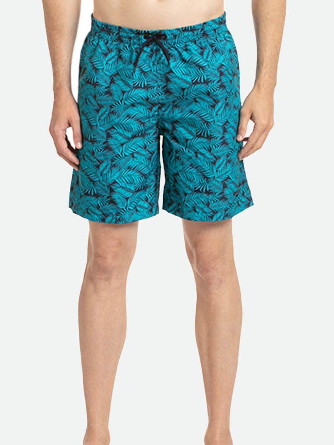 speedo men leaf printed mid-raise sports shorts