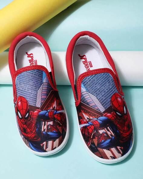 spider man print slip-on shoes
