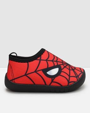 spiderman print slip-on shoes