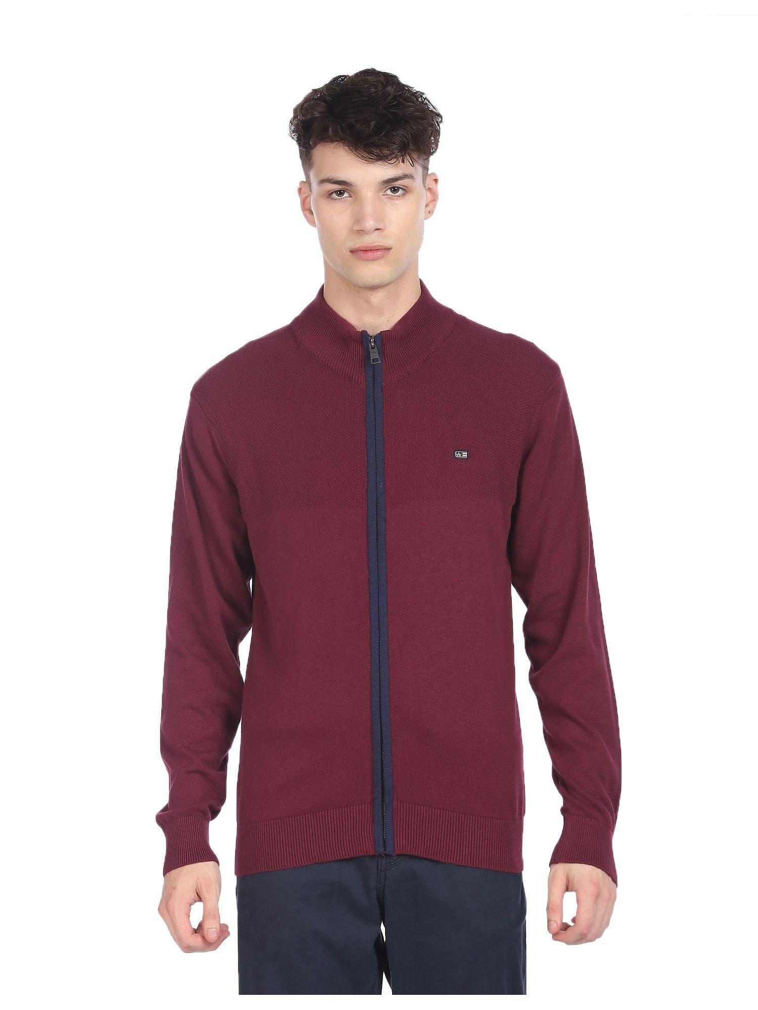 sports men maroon high neck textured sweater