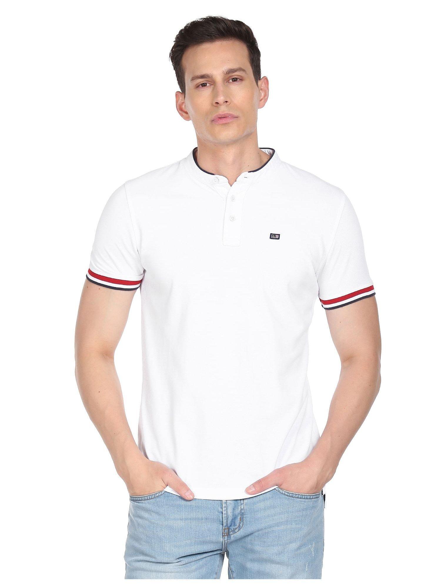 sports men white striped collar solid t-shirt