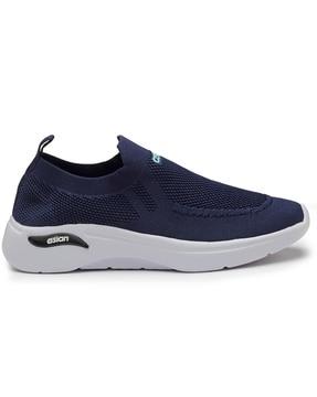 sports shoes with slip-on styling