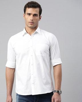 spread-collar shirt with patch packet