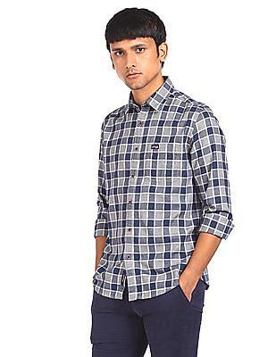 spread collar check casual shirt