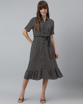 spread collar fit & flare dress