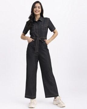 spread-collar jumpsuit with belt