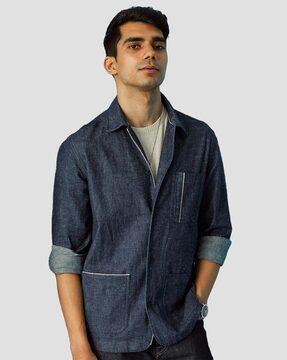 spread-collar overshirt with patch pocket