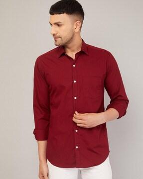 spread-collar patch-pocket shirt