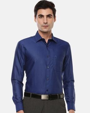 spread-collar regular fit shirt