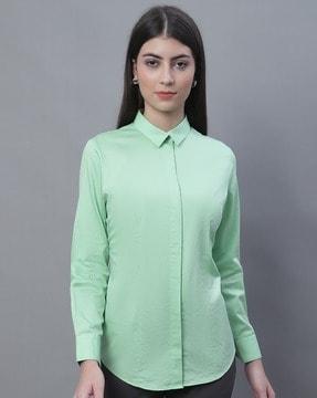 spread collar shirt with curved hemline