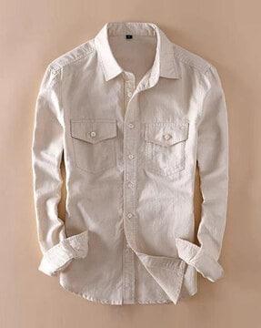 spread collar shirt with flap pockets