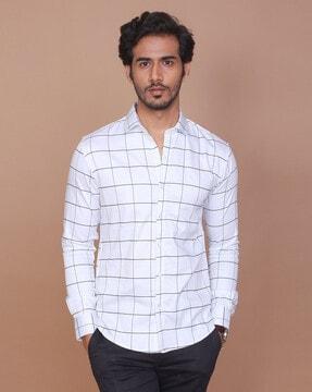 spread collar shirt with full sleeves