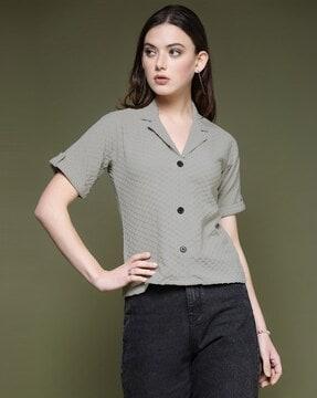 spread-collar shirt with full sleeves