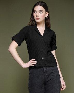 spread-collar shirt with full sleeves