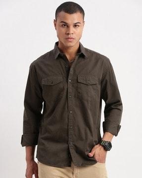 spread collar shirt with full sleeves