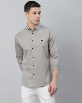 spread collar slim fit shirt