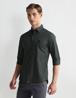 spread collar solid shirt